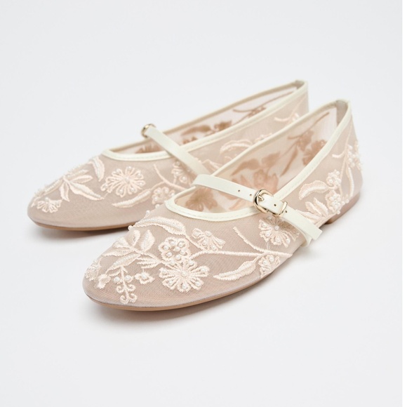 EMBROIDERED MESH BALLET FLATS - Picture 3 of 5